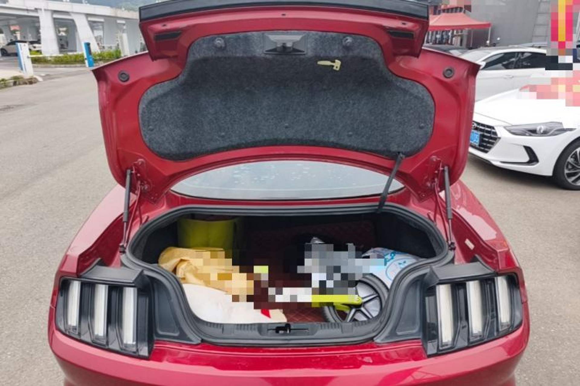 Used Ford Mustang 2017 2.3T Performance Edition Trunk
