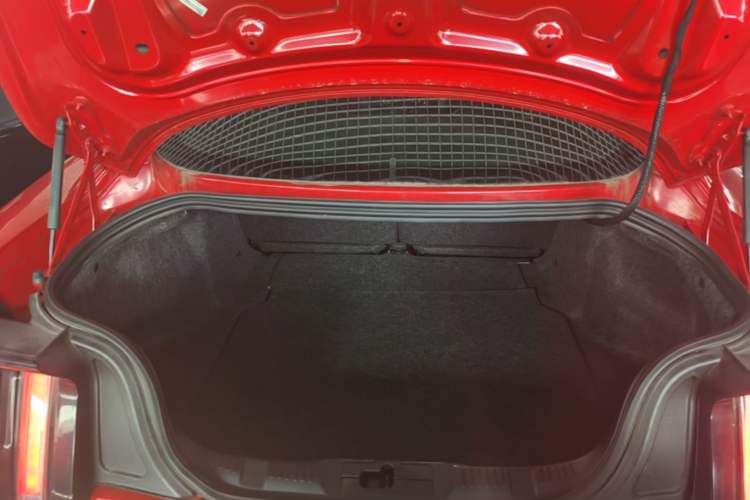 Used Ford Mustang 2017 2.3T Performance Edition Trunk