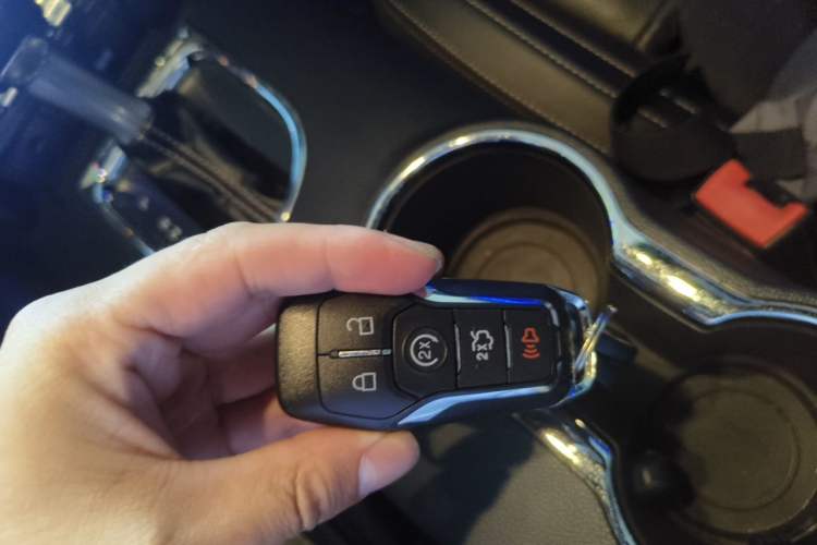 Used Ford Mustang  Vehicle Key
