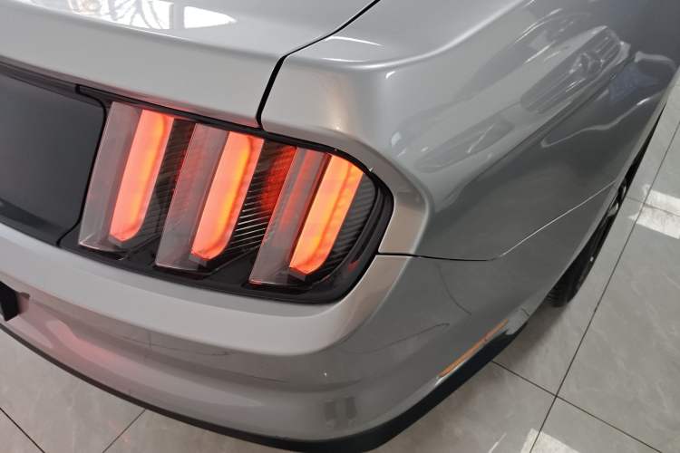 Used Ford Mustang 2017 2.3T Performance Edition Exterior 2