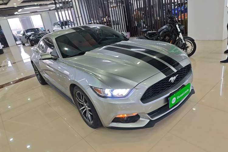 Used Ford Mustang 2017 2.3T Middle East Version Front Right 45 Deg
