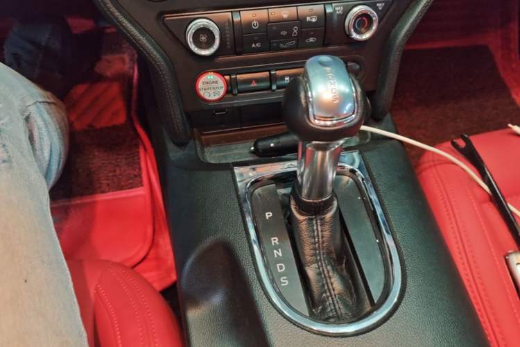 Used Ford Mustang 2017 2.3T Middle East Version Gear Lever