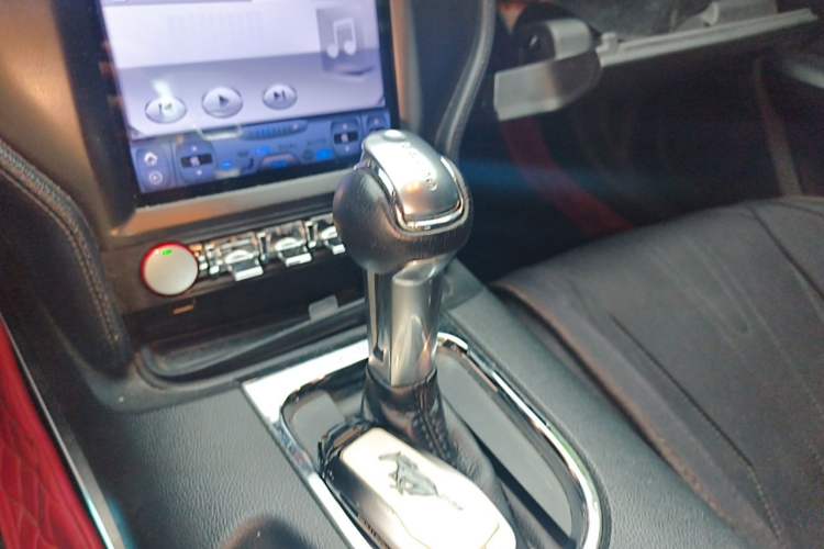 Used Ford Mustang 2017 2.3T P-Version U.S. Specification Gear Lever