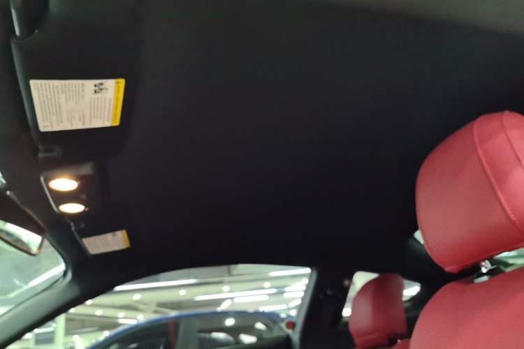 Used Ford Mustang 2017 2.3T Middle East Version Headliner
