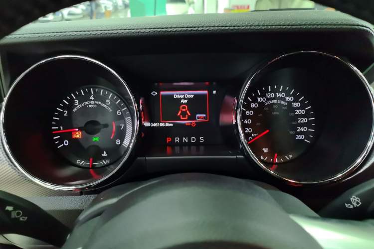 Used Ford Mustang 2017 2.3T Middle East Version Instrument Cluster