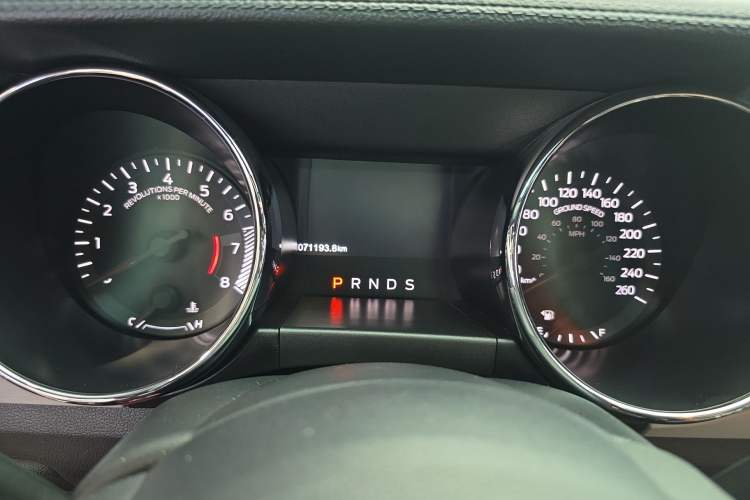 Used Ford Mustang 2017 2.3T Performance Edition Odometer Close Up