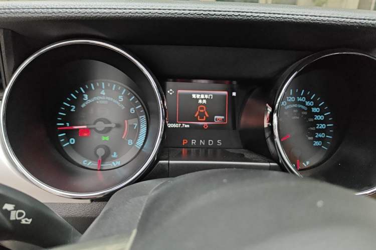 Used Ford Mustang 2017 2.3T Performance Edition Odometer Close Up