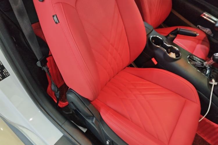 Used Ford Mustang 2017 2.3T Middle East Version Right Front Seat