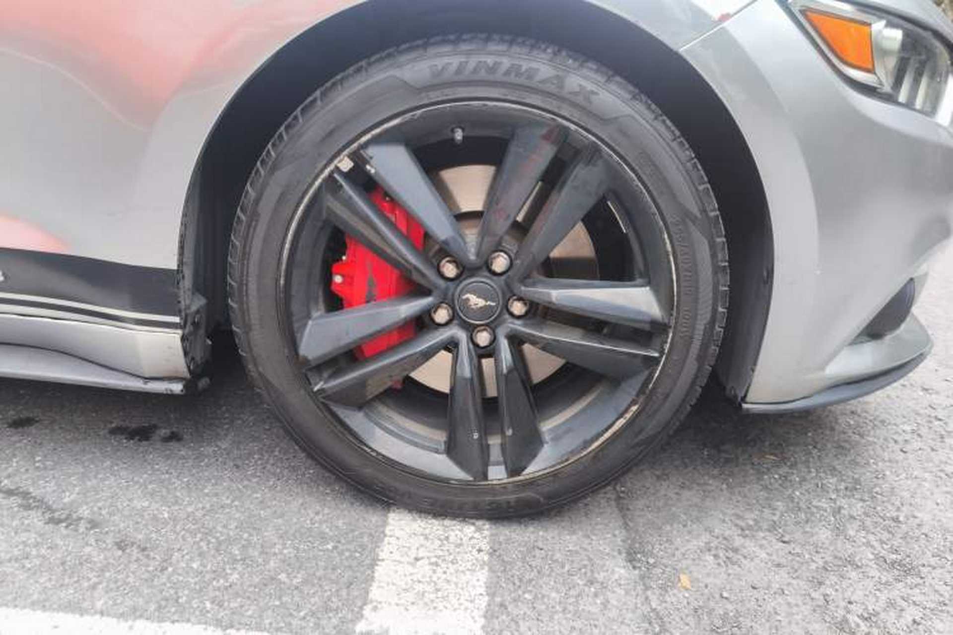 Used Ford Mustang 2017 2.3T Performance Edition Right Front Wheel Hub