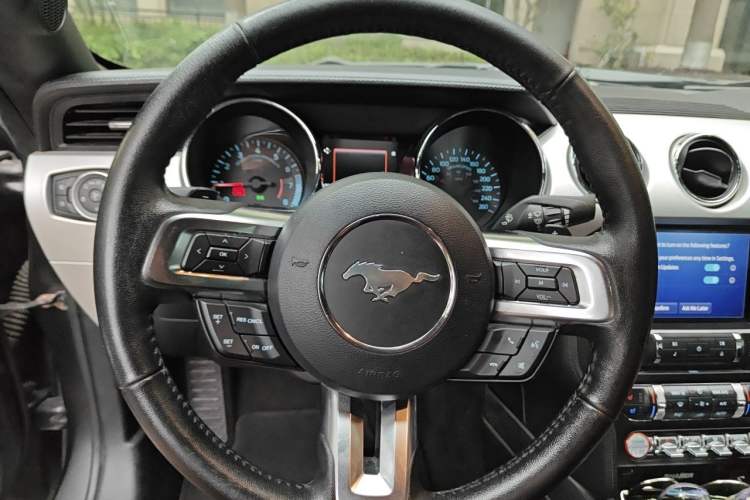Used Ford Mustang 2017 2.3T Performance Edition Steering Wheel
