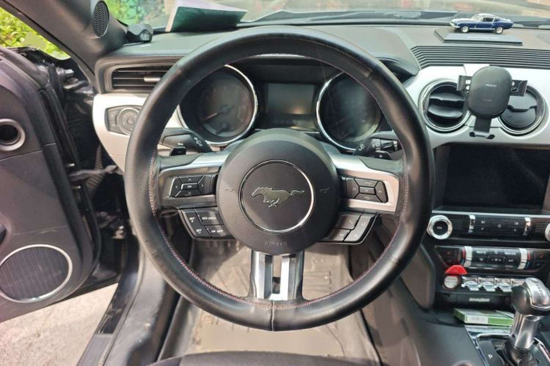 Used Ford Mustang 2017 2.3T Performance Edition Steering Wheel