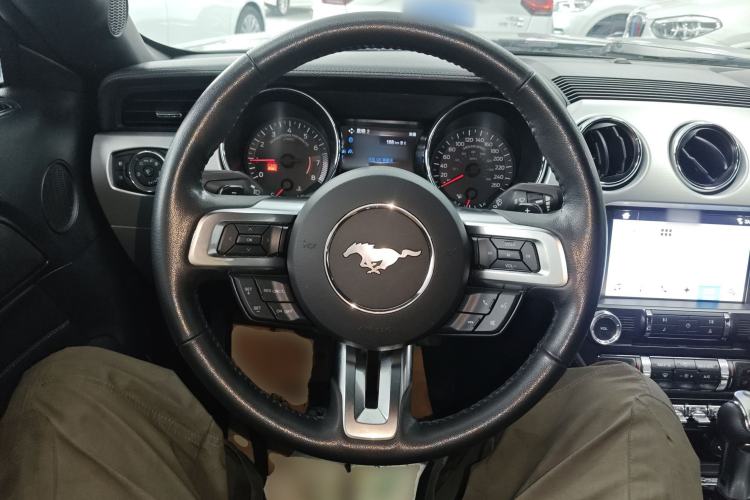 Used Ford Mustang 2017 2.3T Performance Edition Steering Wheel