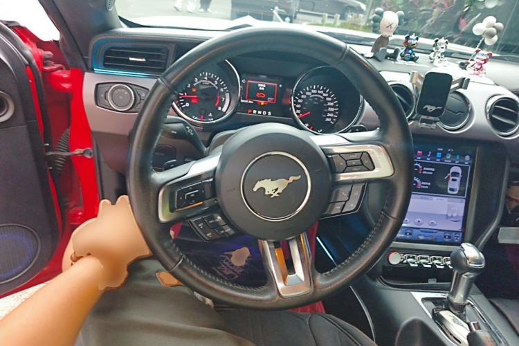 Used Ford Mustang 2017 2.3T P-Version U.S. Specification Steering Wheel