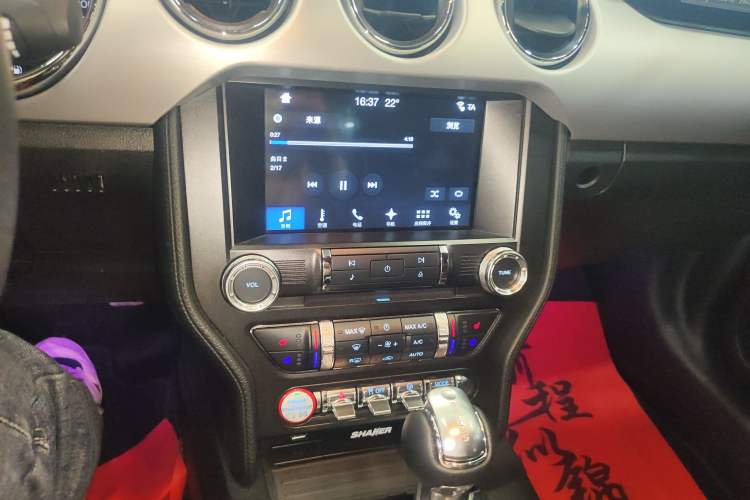 Used Ford Mustang 2017 2.3T Performance Edition Audio And AC Panel