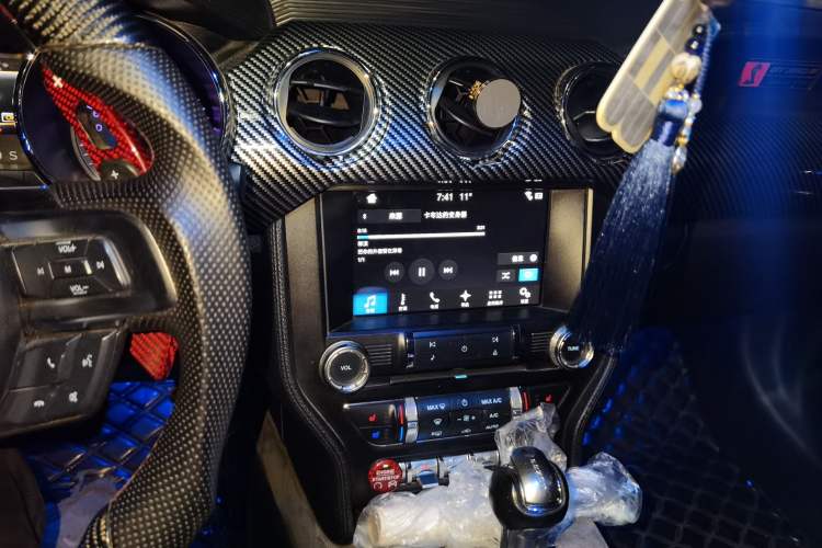 Used Ford Mustang 2017 2.3T Performance Edition Audio And AC Panel