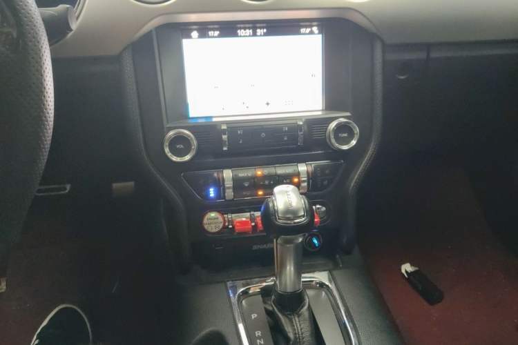 Used Ford Mustang 2017 2.3T Performance Edition Audio And AC Panel