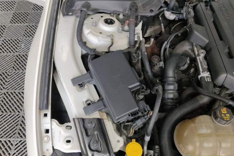Used Ford Mustang 2017 2.3T Performance Edition Engine Bay Right