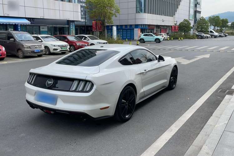 Used Ford Mustang 2017 2.3T Performance Edition Exterior 4