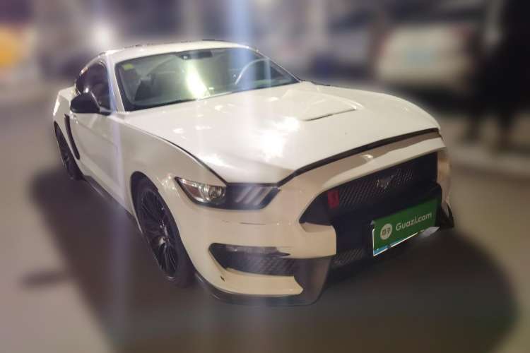 Used Ford Mustang 2017 2.3T Performance Edition Front Right 45 Deg