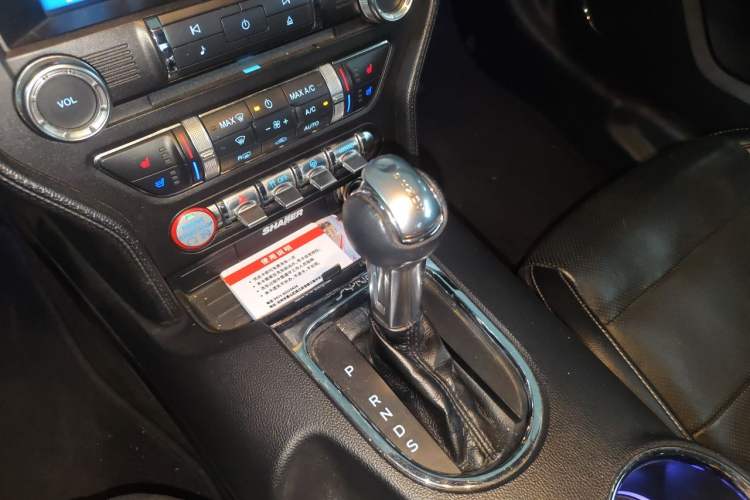 Used Ford Mustang 2017 2.3T Performance Edition Gear Lever