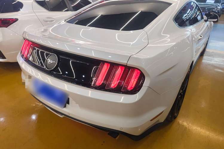Used Ford Mustang 2017 2.3T Performance Edition Rear Right 45 Deg