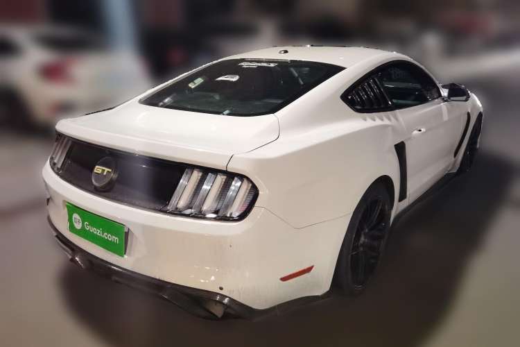 Used Ford Mustang 2017 2.3T Performance Edition Rear Right 45 Deg