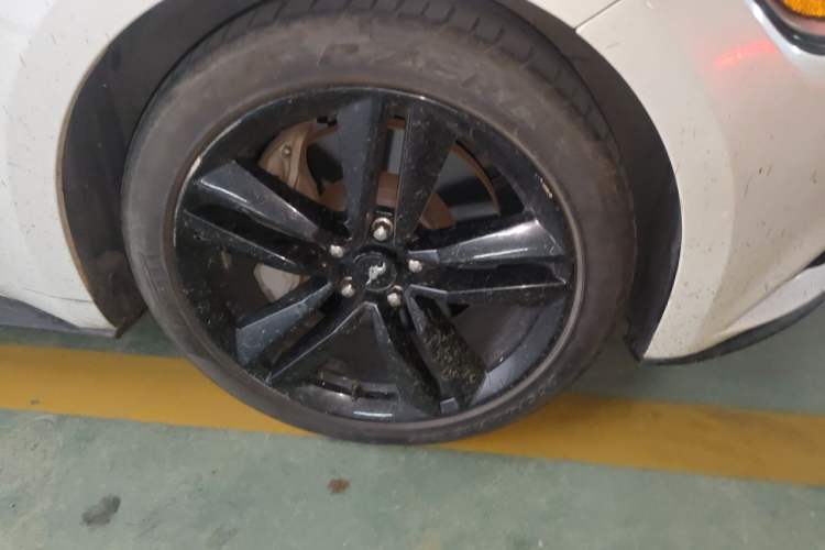 Used Ford Mustang 2017 2.3T Performance Edition Right Front Wheel Hub