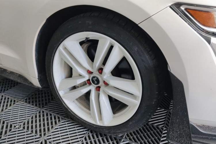 Used Ford Mustang 2017 2.3T Performance Edition Right Front Wheel Hub