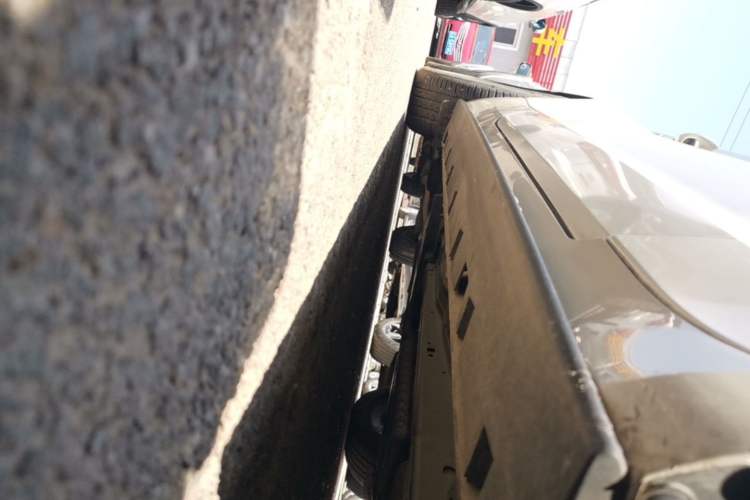 Used Ford Mustang 2017 2.3T Middle East Version Right Side Sill