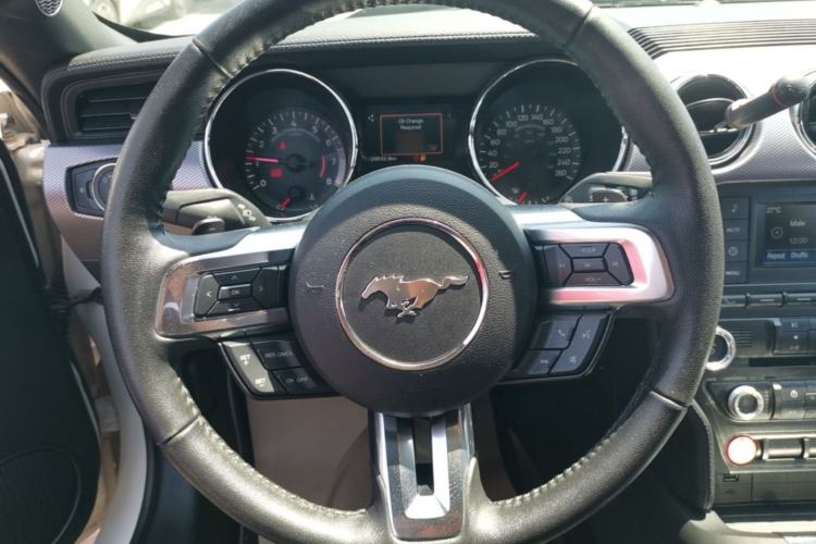 Used Ford Mustang 2017 2.3T Middle East Version Steering Wheel