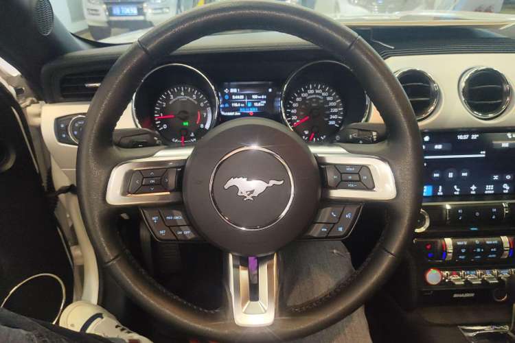 Used Ford Mustang 2017 2.3T Performance Edition Steering Wheel