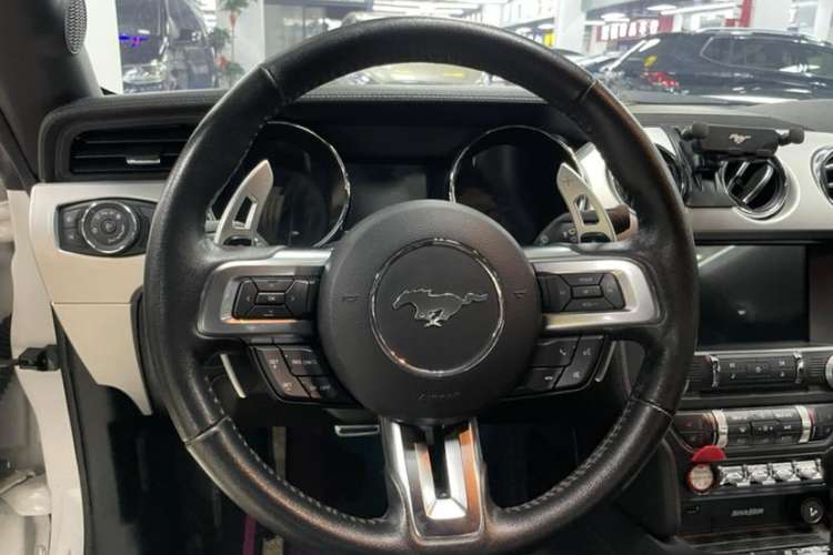 Used Ford Mustang 2017 2.3T Performance Edition Steering Wheel