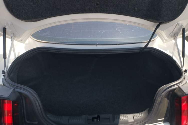 Used Ford Mustang 2017 2.3T Middle East Version Trunk