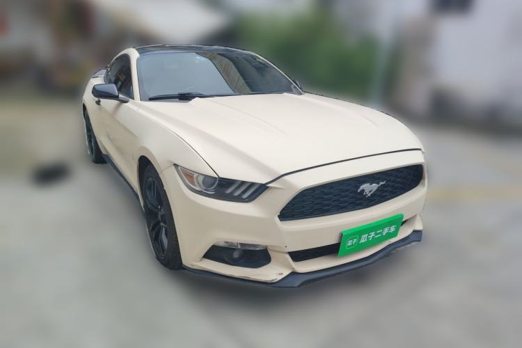 Used Ford Mustang 2017 2.3T Performance Edition Front Right 45 Deg