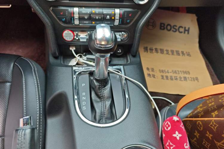 Used Ford Mustang 2017 2.3T Performance Edition Gear Lever