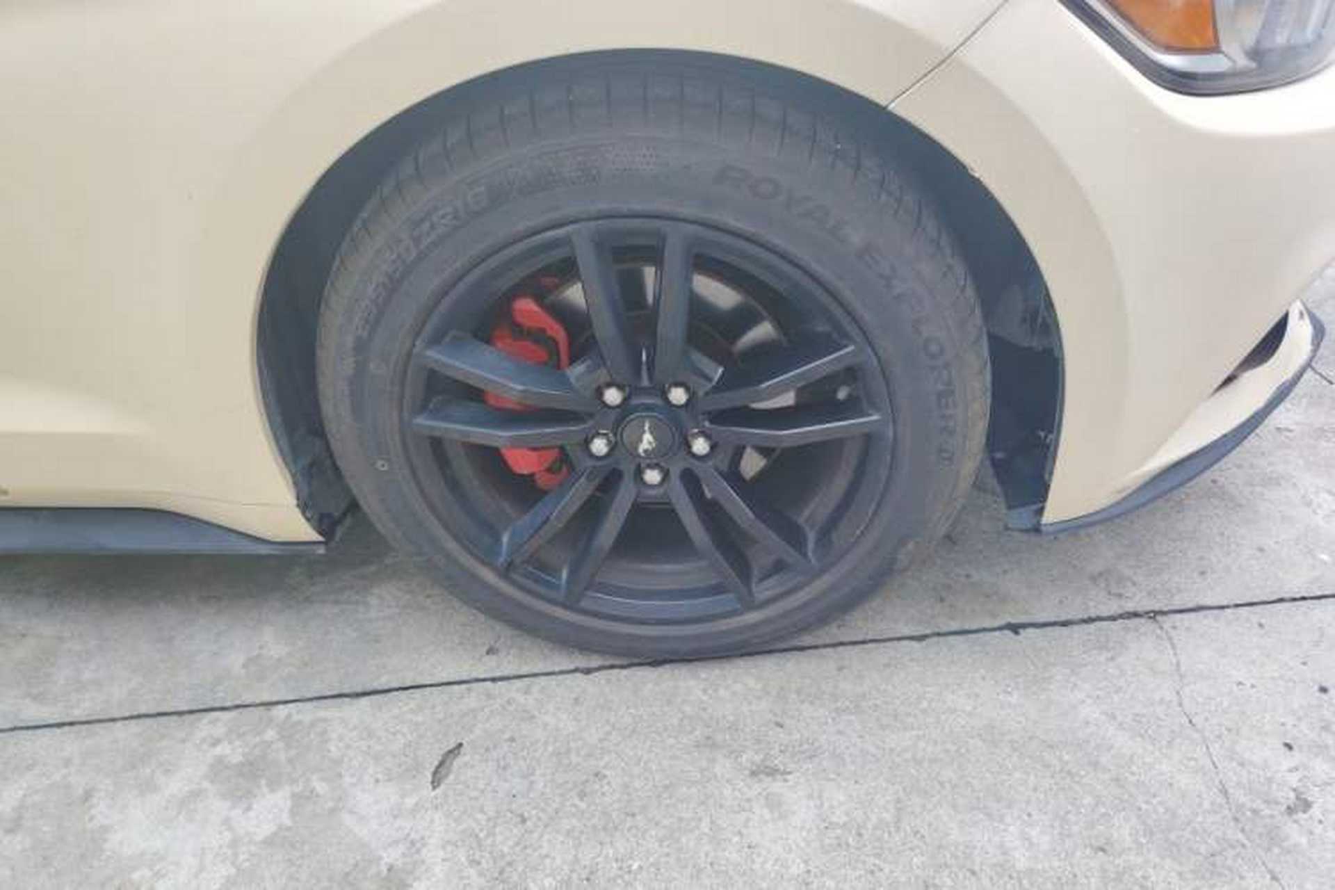 Used Ford Mustang 2017 2.3T Performance Edition Right Front Wheel Hub