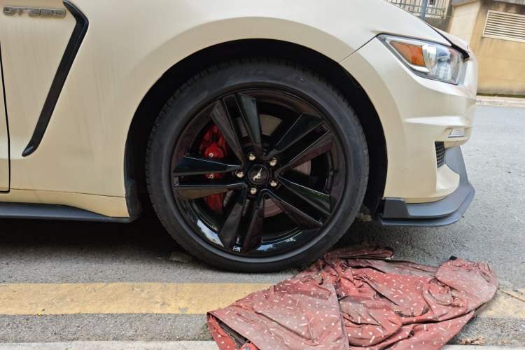 Used Ford Mustang 2017 2.3T Performance Edition Right Front Wheel Hub