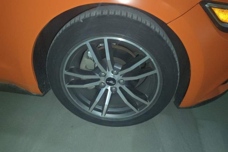 Used Ford Mustang 2017 2.3T Performance Edition Right Front Wheel Hub