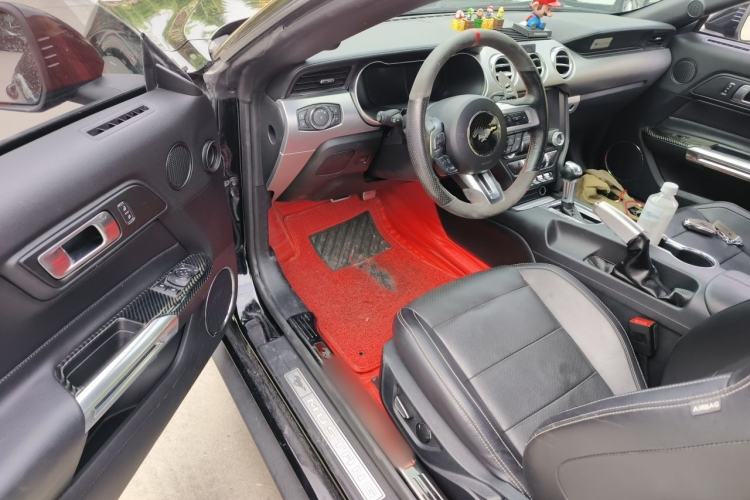 Used Ford Mustang 2018 2.3L EcoBoost Driver Seat