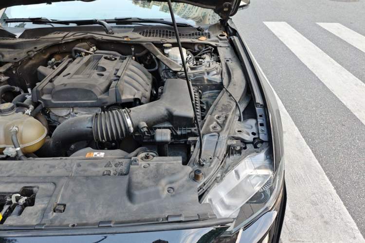 Used Ford Mustang 2018 2.3L EcoBoost Engine Bay Left