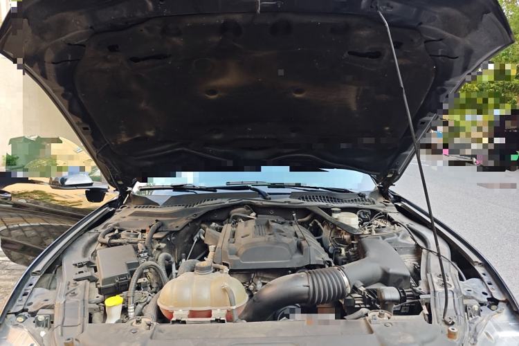 Used Ford Mustang 2018 2.3L EcoBoost Engine Bay