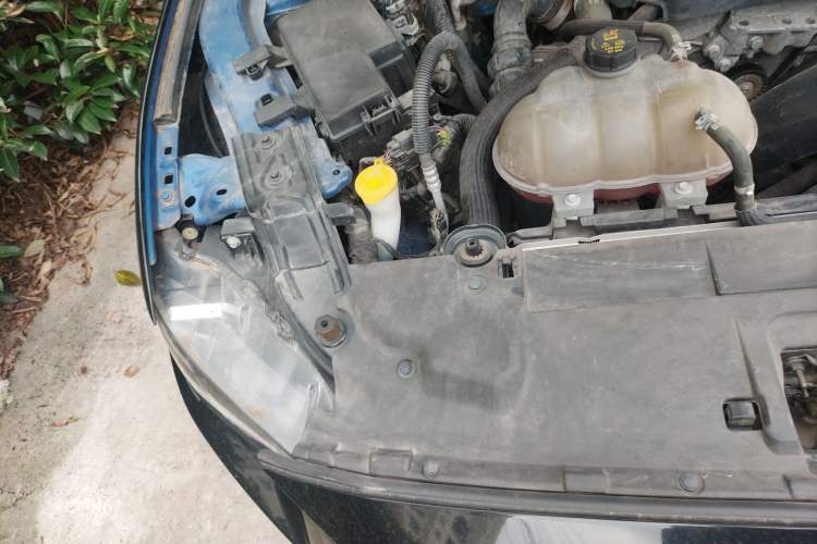 Used Ford Mustang 2018 2.3L EcoBoost Engine Bay Right