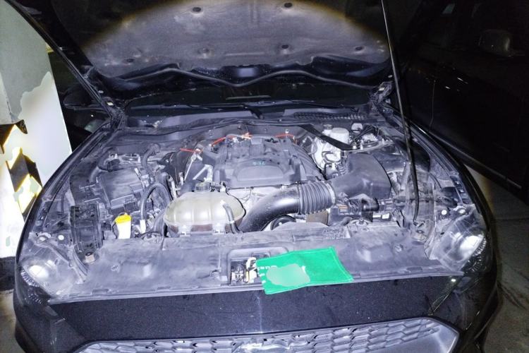 Used Ford Mustang 2018 2.3L EcoBoost Engine Bay