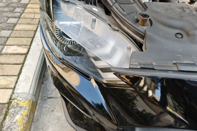 Used Ford Mustang 2018 2.3L EcoBoost Left Front Headlight