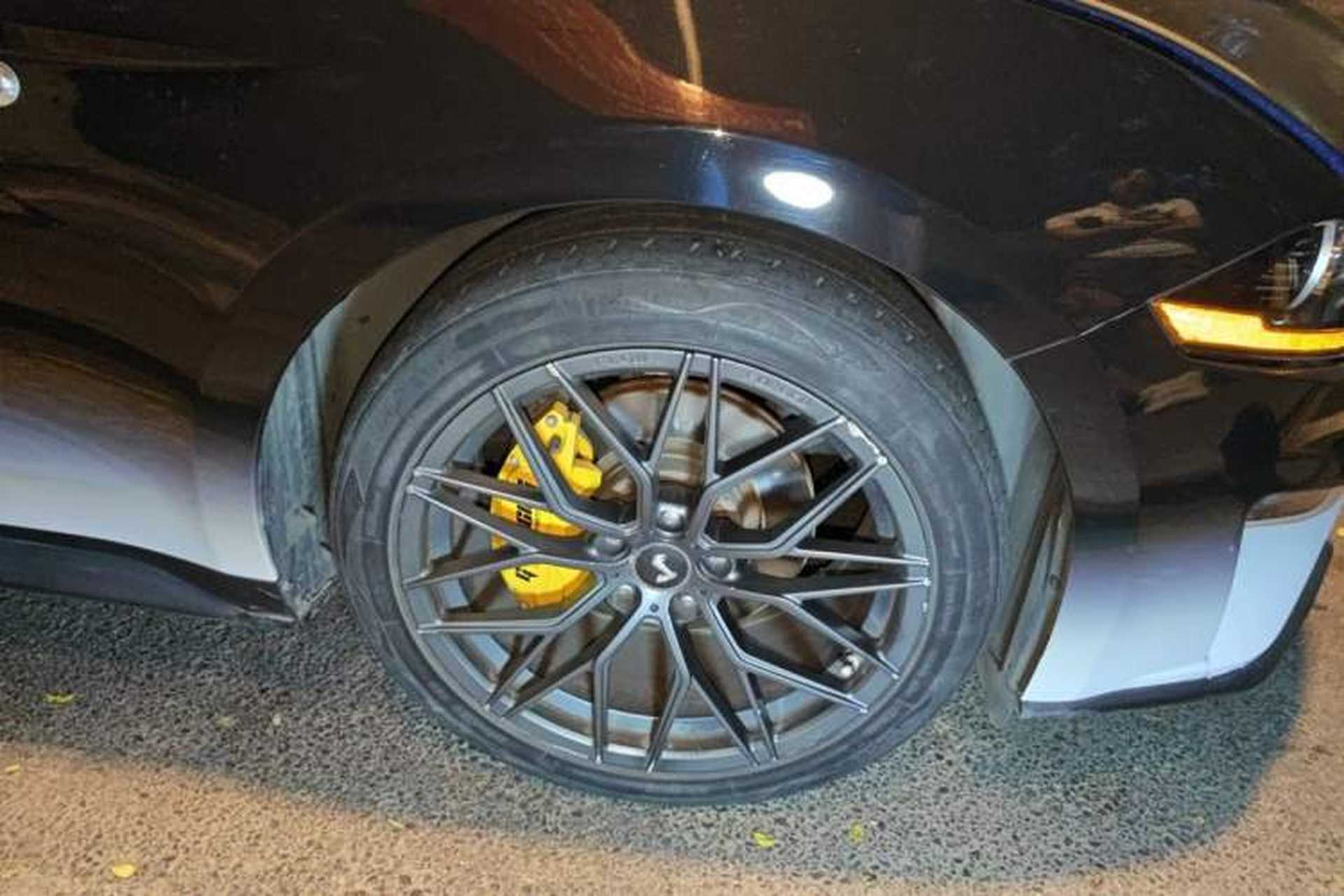 Used Ford Mustang 2018 2.3L EcoBoost Right Front Wheel Hub