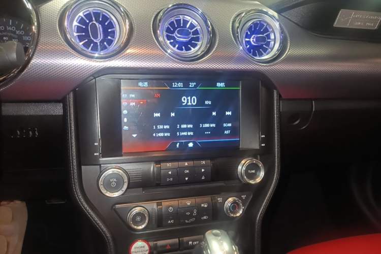 Used Ford Mustang  Audio And AC Panel