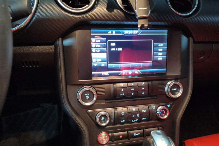 Used Ford Mustang  Audio And AC Panel