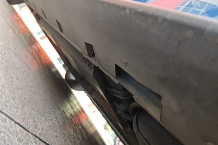 Used Ford Mustang  Chassis Rear Left