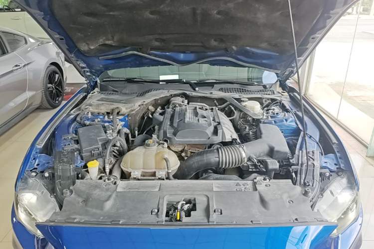 Used Ford Mustang 2018 2.3L EcoBoost Engine Bay