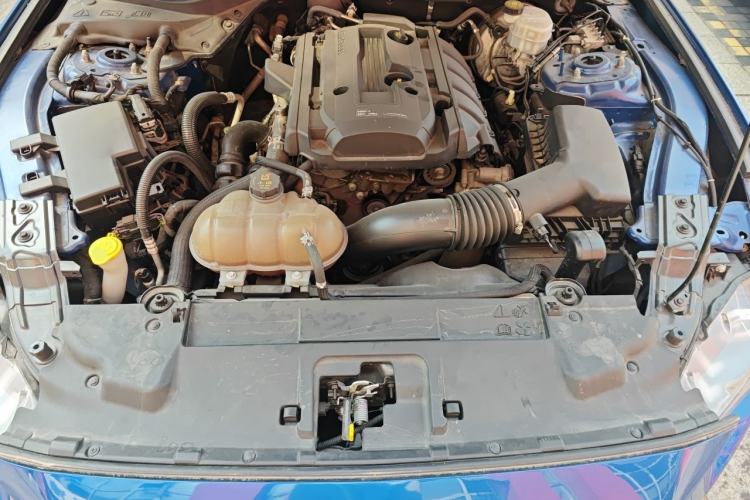 Used Ford Mustang  Engine Bay